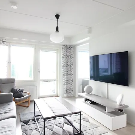 New One Bedroom With Terrace And Parking Vantaa